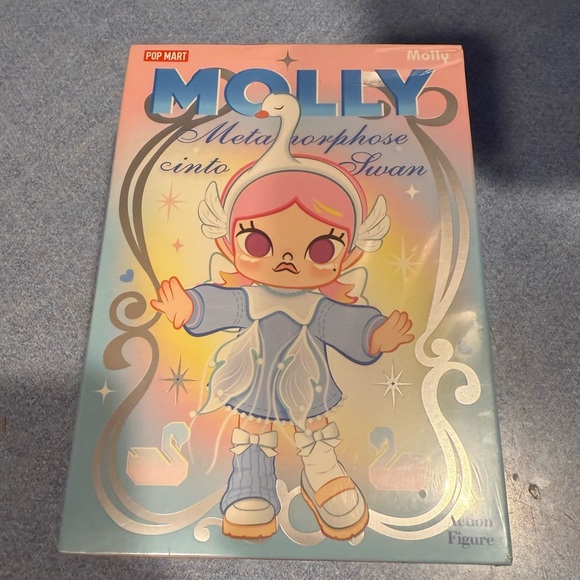 Pop Mart Molly Metamorphose Into Swan - Picture 8 of 11